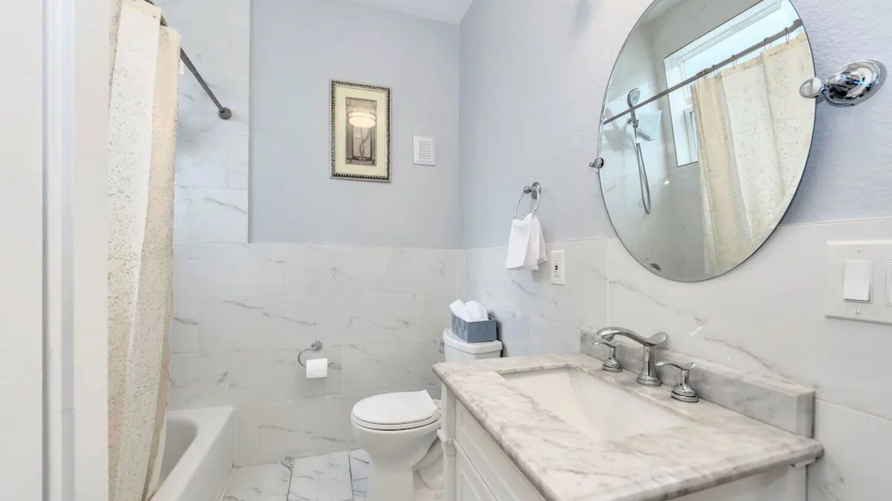 Photo of Bathroom in Aurora