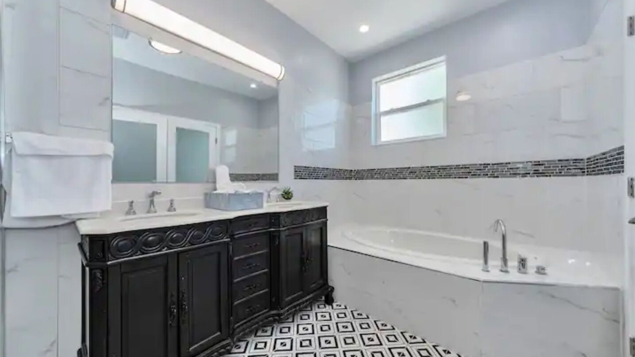 Photo of Bathroom in Aurora