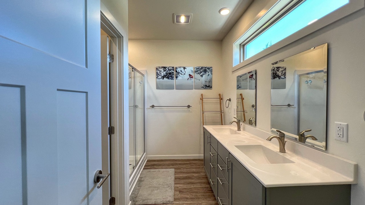Photo of Bathroom in Eagle