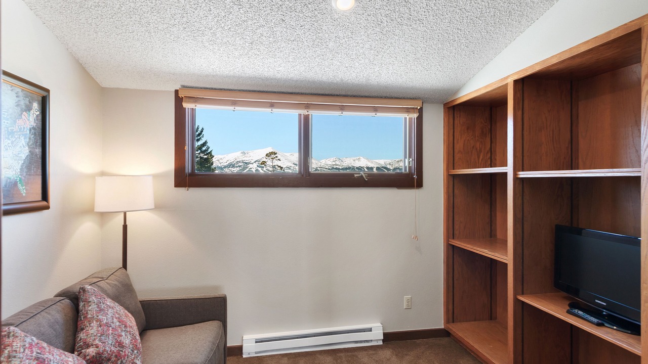 Photo of Livingroom in Baldy Mountain