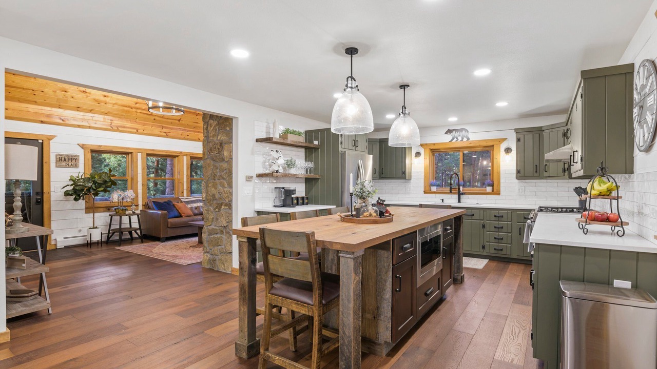 Photo of Kitchen in Evergreen