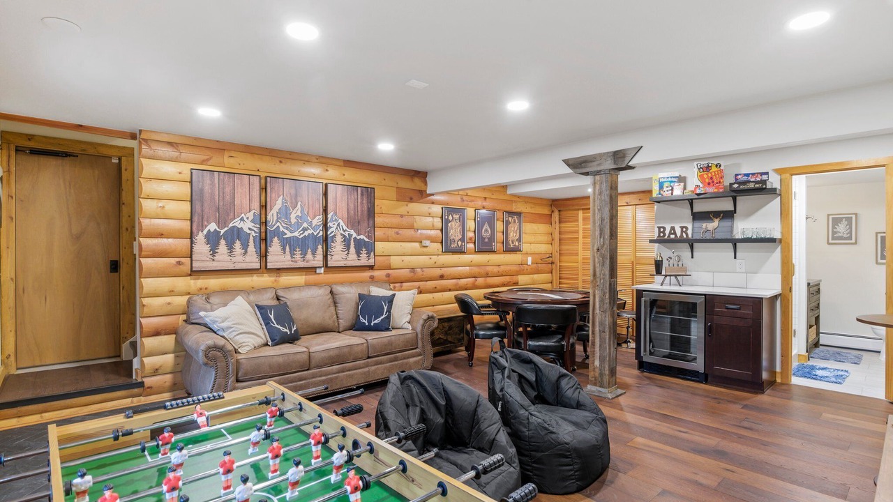 Photo of Bedroom in Evergreen