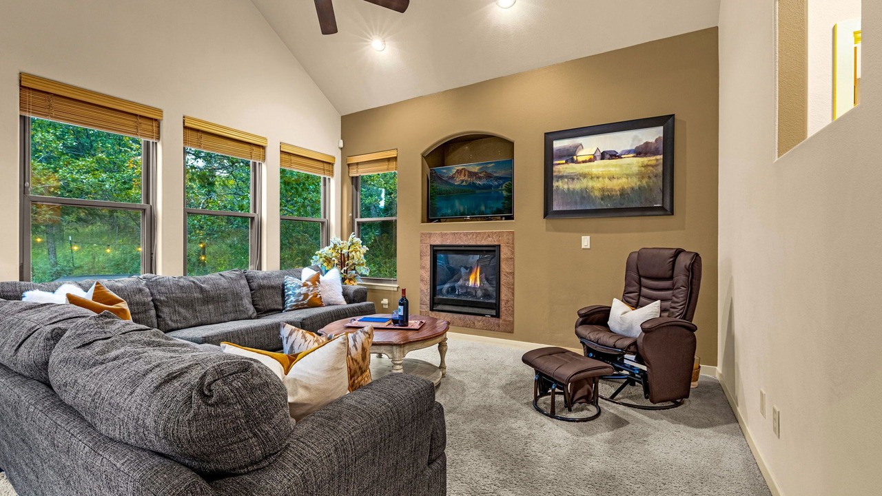 Photo of Livingroom in Palmer Lake