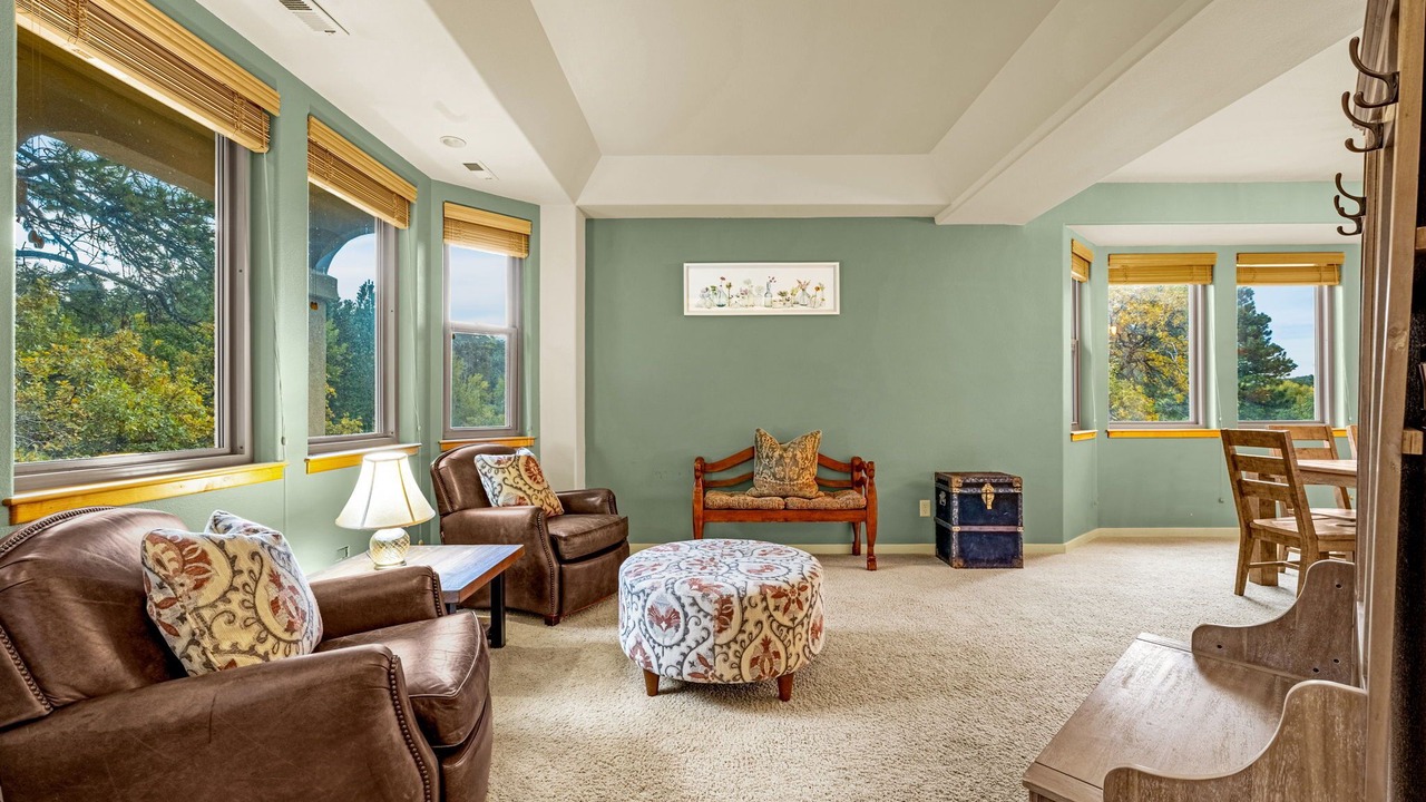 Photo of Livingroom in Palmer Lake