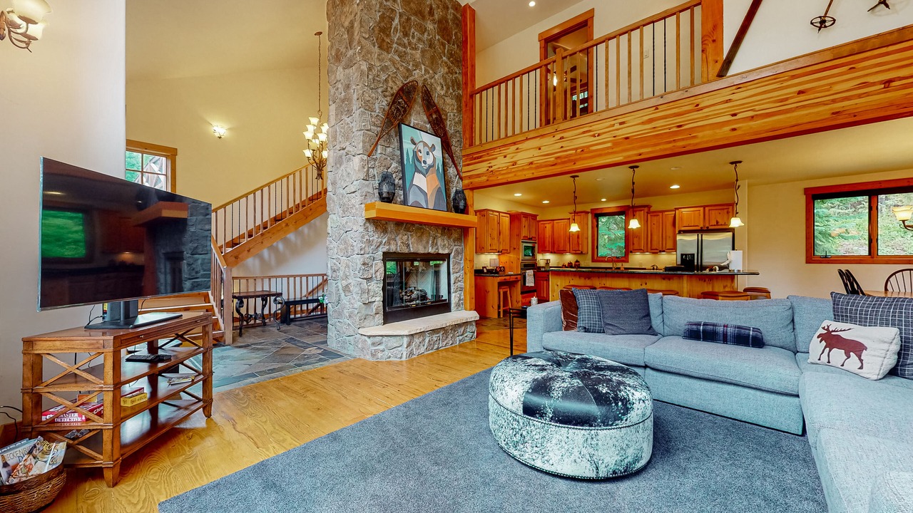 Photo of Livingroom in Crown