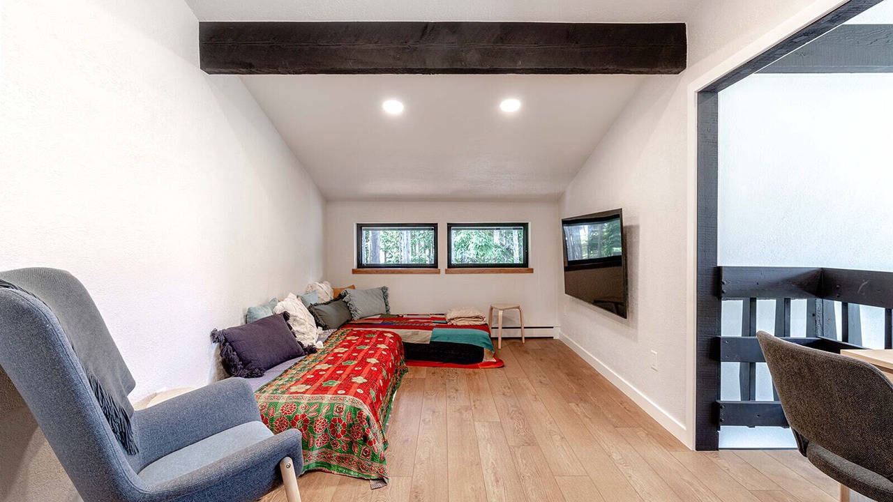 Photo of Bedroom in Breckenridge Heights