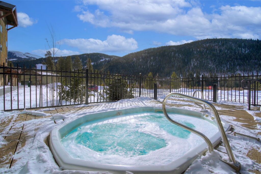 Photo of Outdoor in Lakeside Village