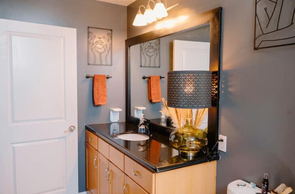 Photo of Bathroom in Congress Park