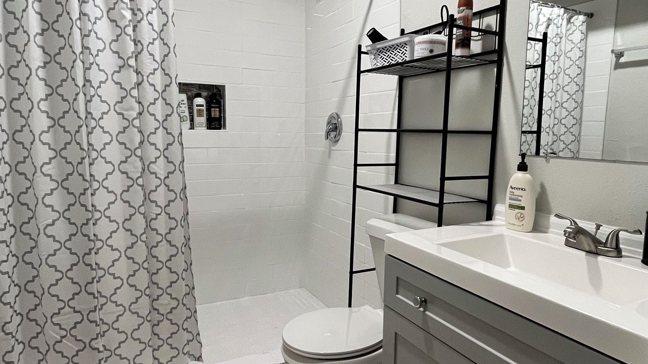 Photo of Bathroom in Green Valley Ranch