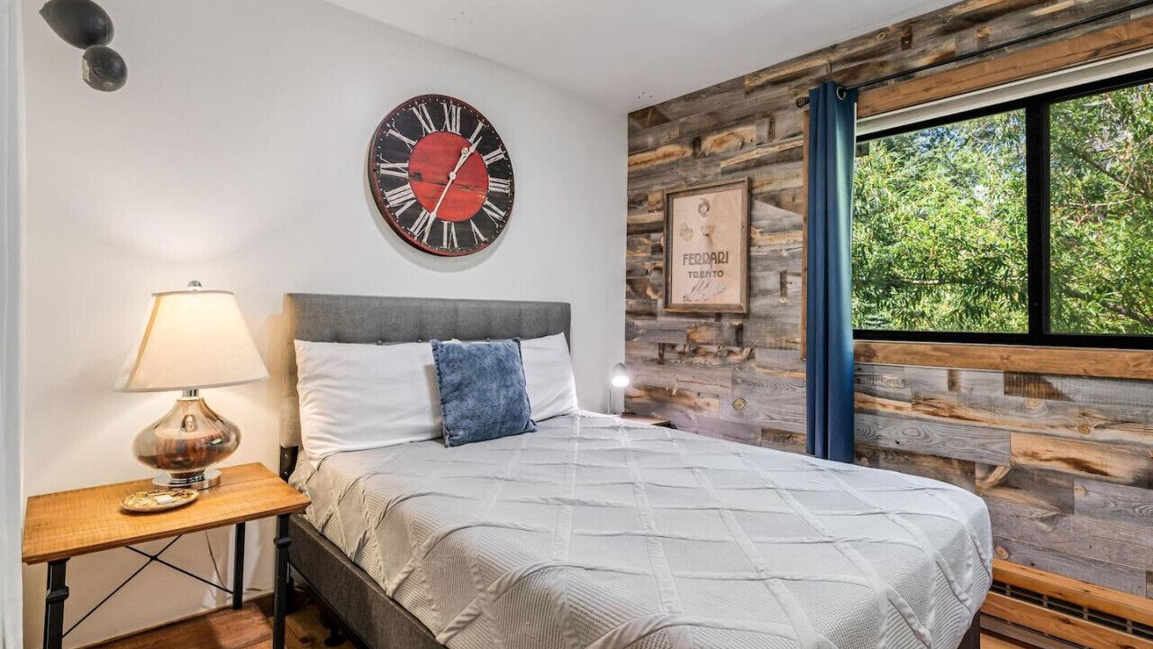 Photo of Bedroom in Avon