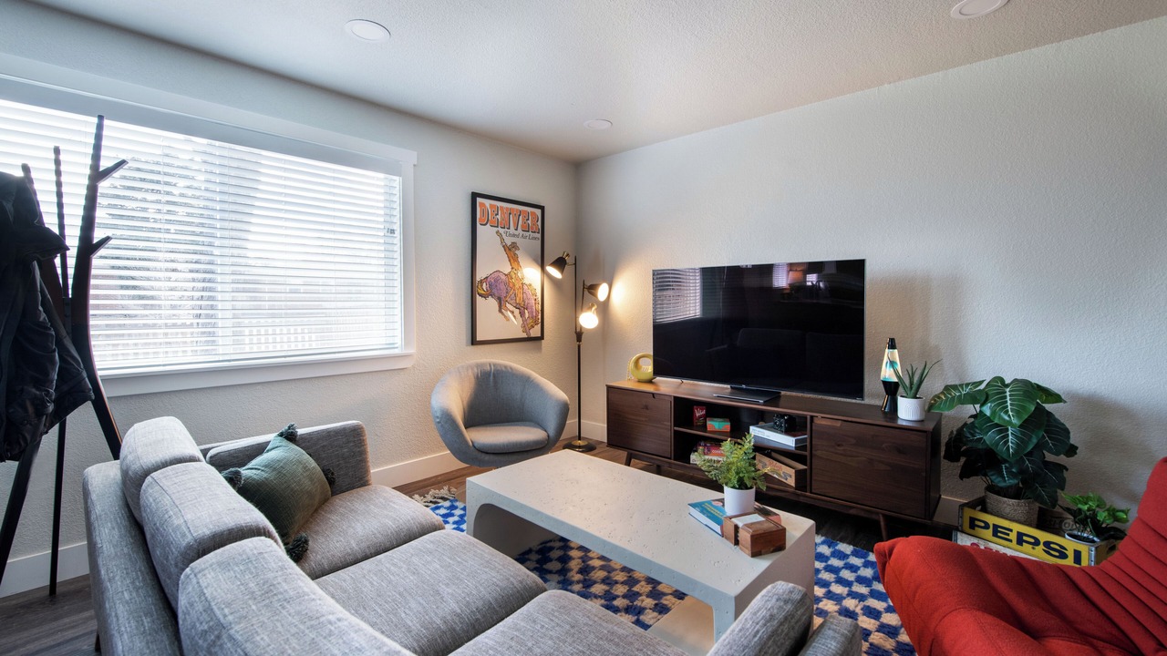 Photo of Livingroom in Berkley