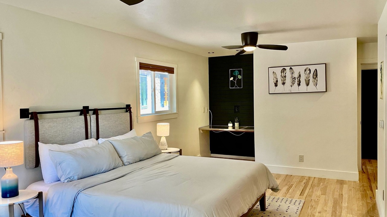 Photo of Bedroom in Hermosa