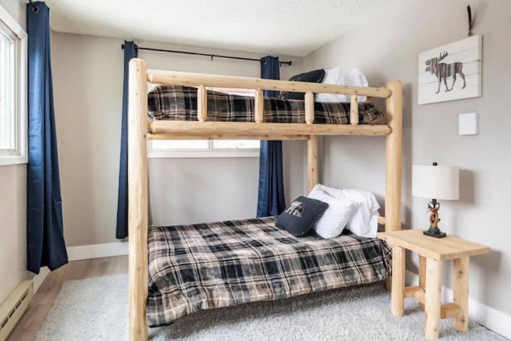 Photo of Bedroom in Crystal Lake