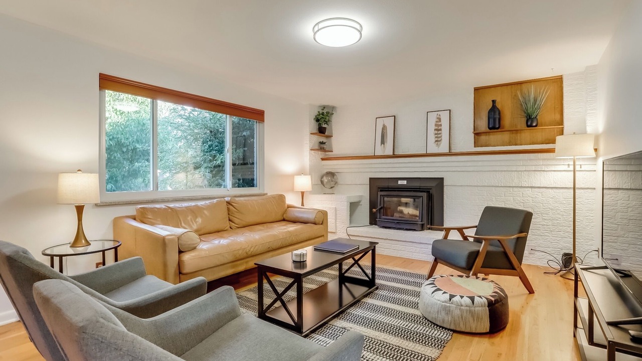 Photo of Livingroom in Arvada