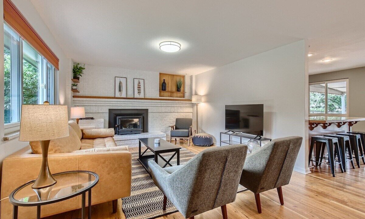 Photo of Livingroom in Arvada