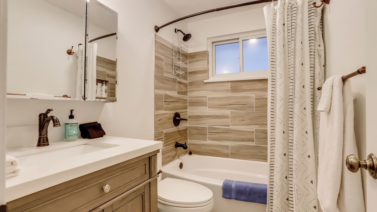 Photo of Bathroom in Arvada