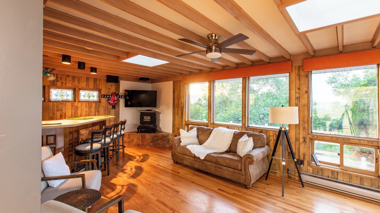 Photo of Livingroom in Applewood Villages