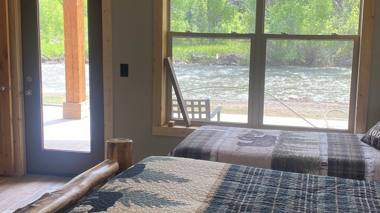 Photo of Bedroom in South Fork