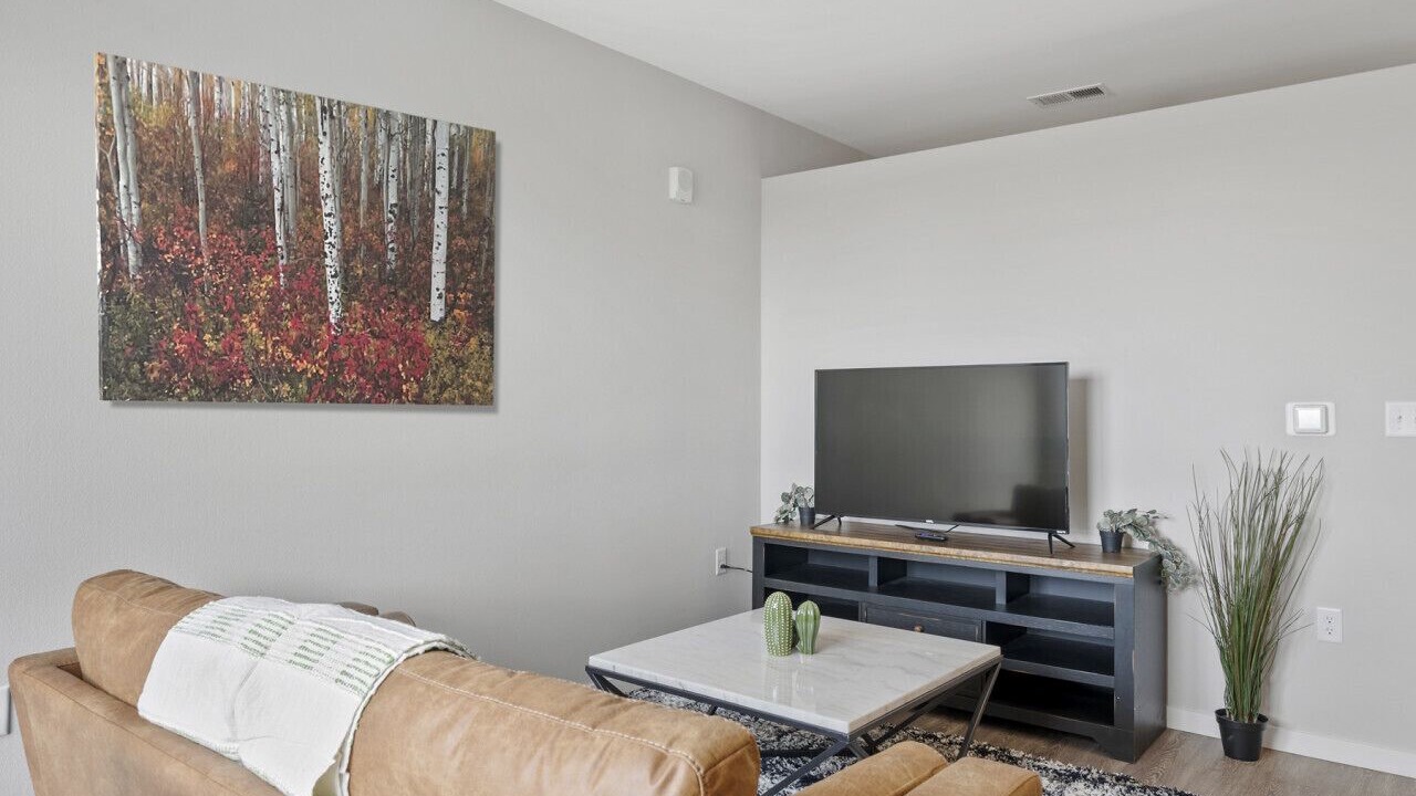Photo of Livingroom in Baker