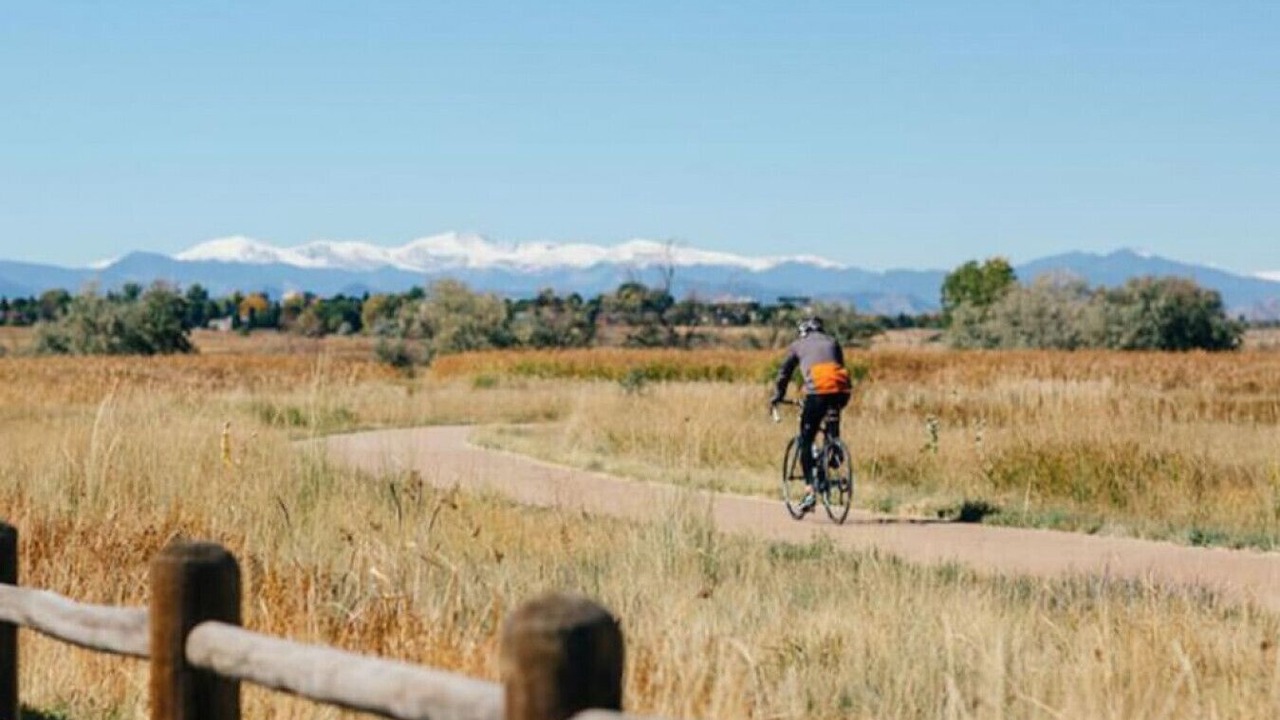 Photo of Others in Aurora