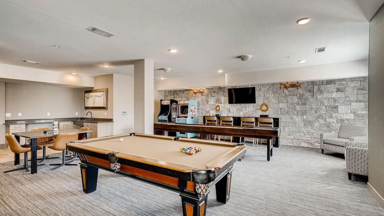 Photo of Bedroom in Aurora