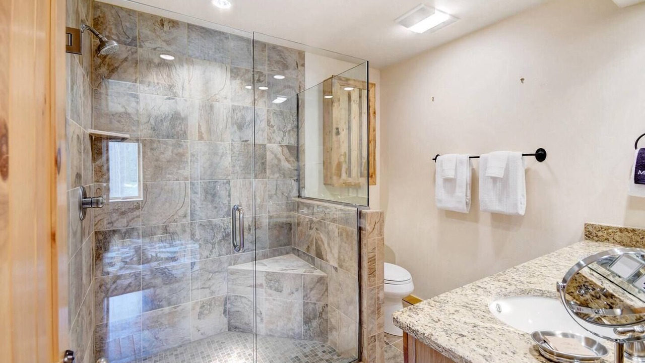 Photo of Bathroom in Fraser