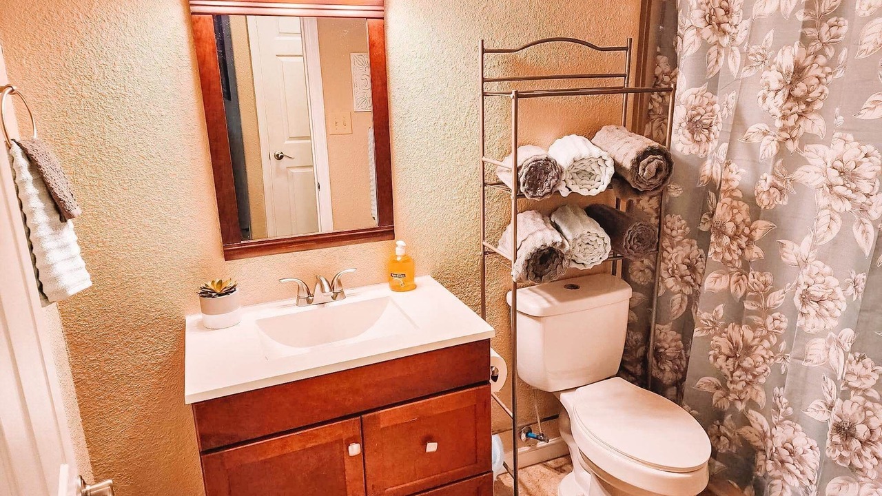 Photo of Bathroom in Peyton