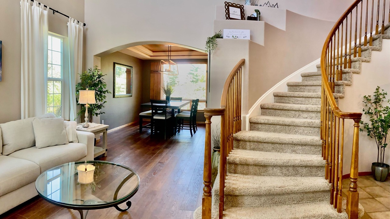 Photo of Livingroom in Castle Rock