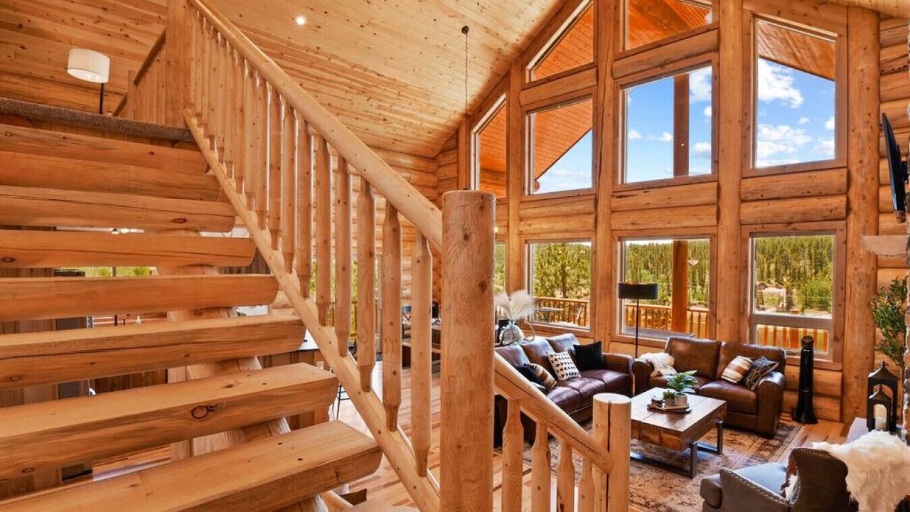 Photo of Livingroom in Spring Valley