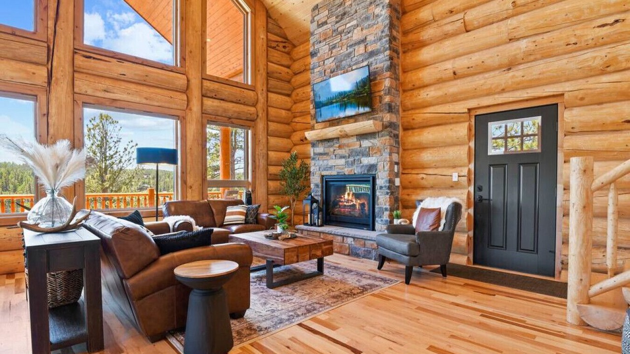 Photo of Livingroom in Spring Valley