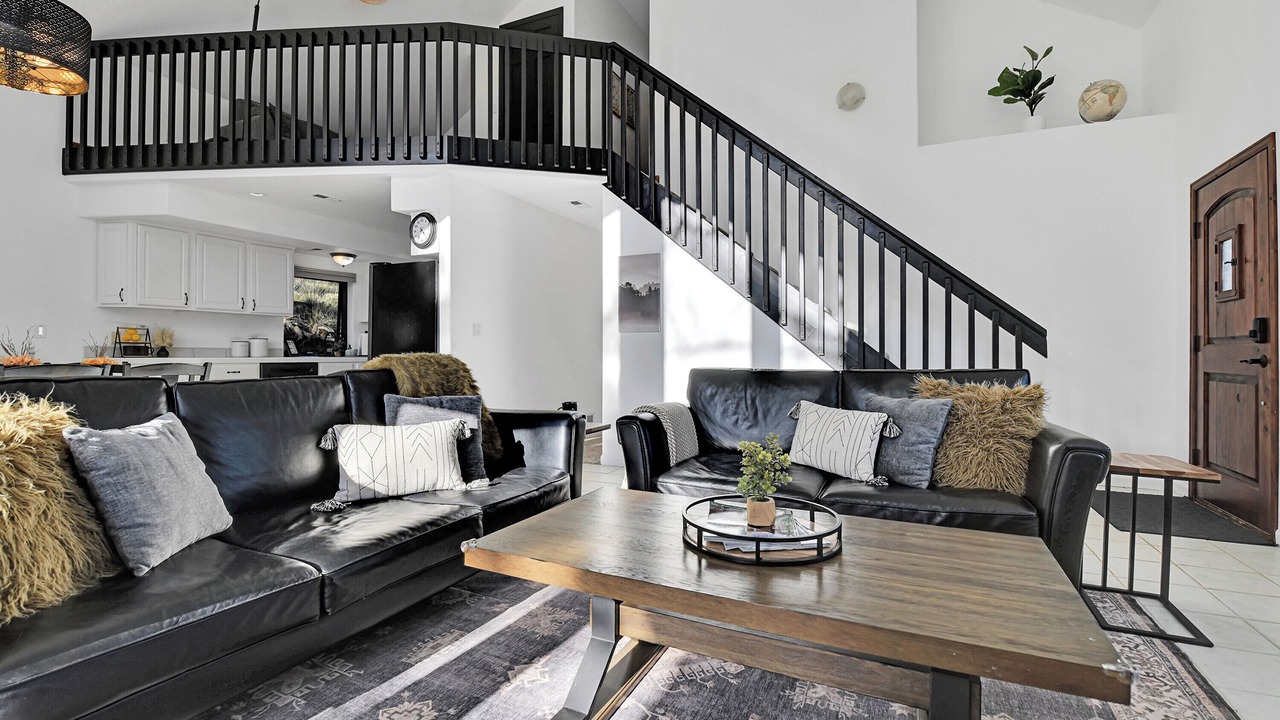 Photo of Livingroom in Bailey