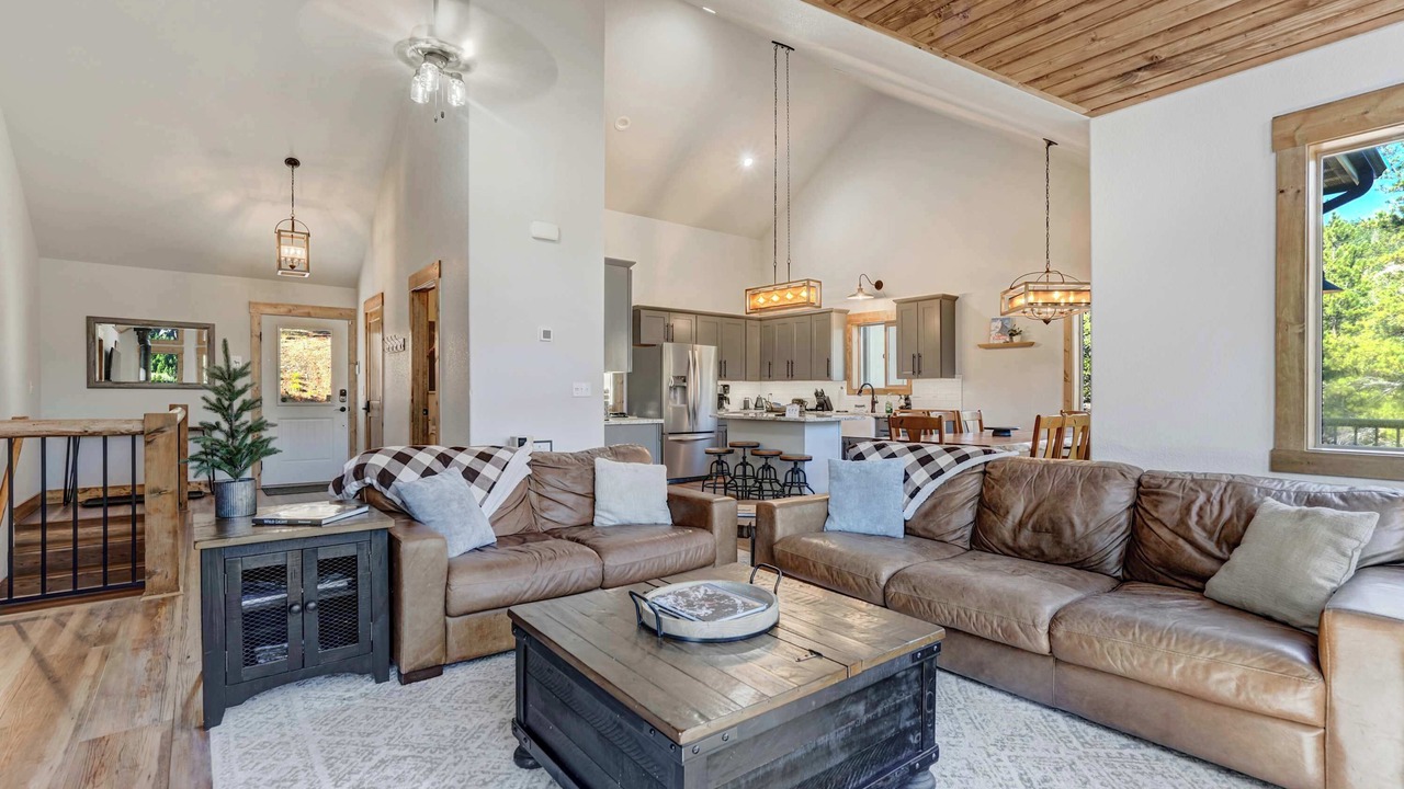 Photo of Livingroom in Rainbow Valley