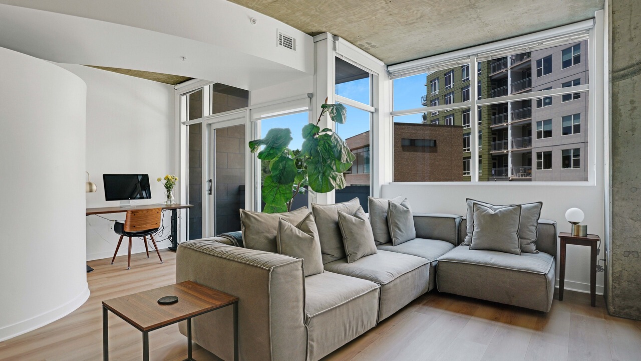 Photo of Livingroom in LoDo