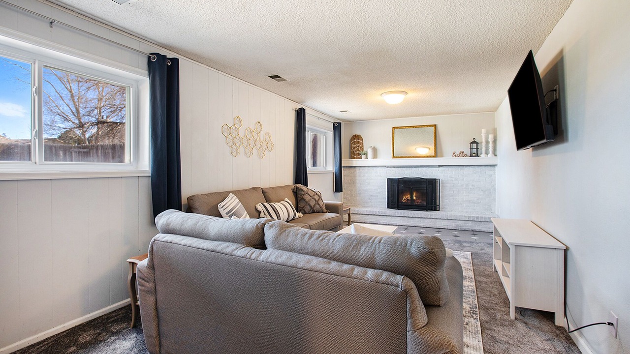 Photo of Livingroom in Castle Rock