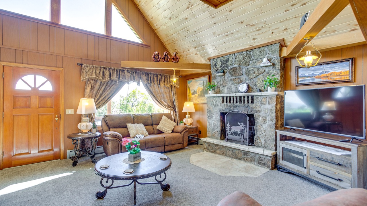 Photo of Livingroom in Cedaredge