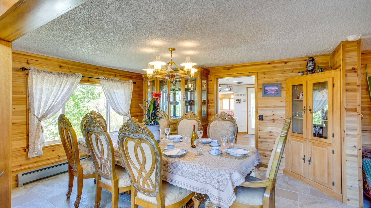 Photo of Bedroom in Cedaredge