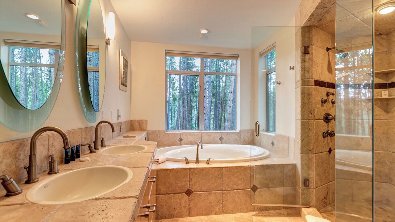 Photo of Bathroom in Breckenridge Heights