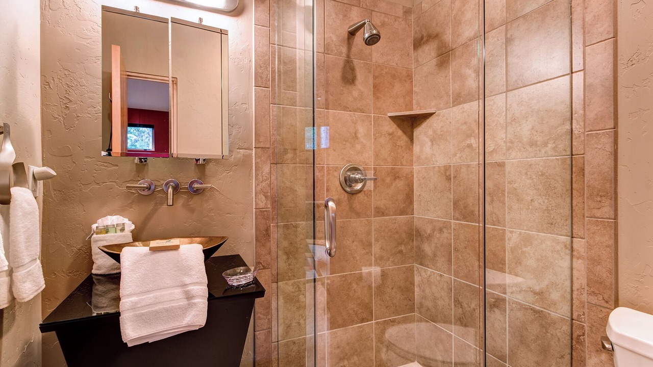 Photo of Bathroom in Breckenridge Heights