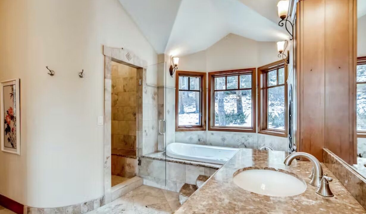 Photo of Others in Keystone