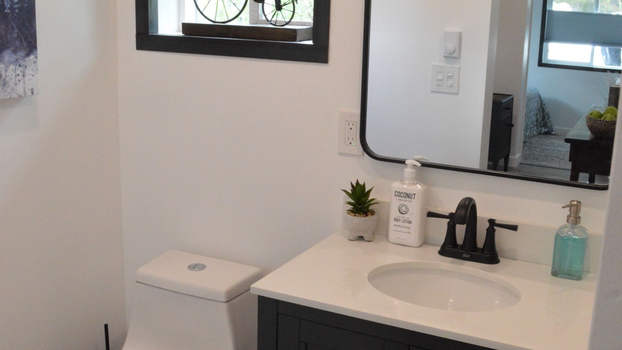 Photo of Bathroom in Black Hawk