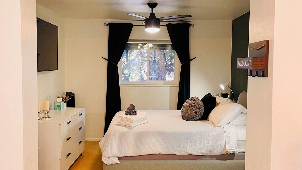 Photo of Bedroom in Barths