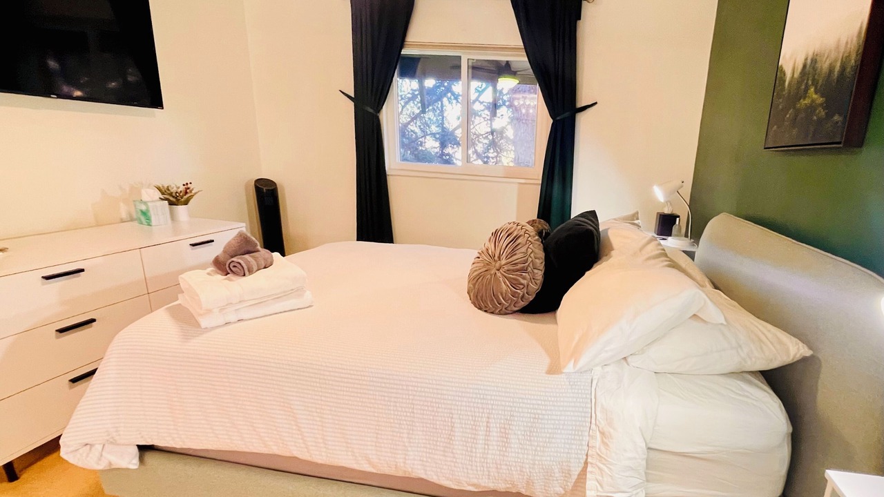 Photo of Bedroom in Barths