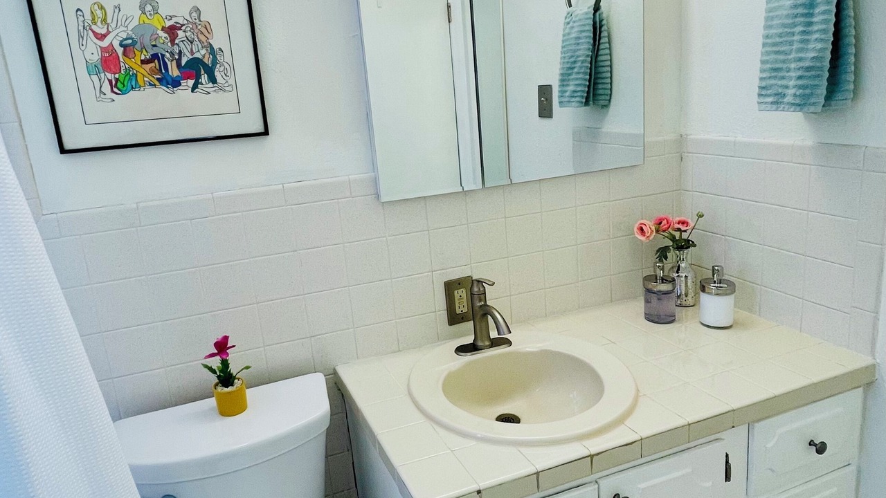 Photo of Bathroom in Barths
