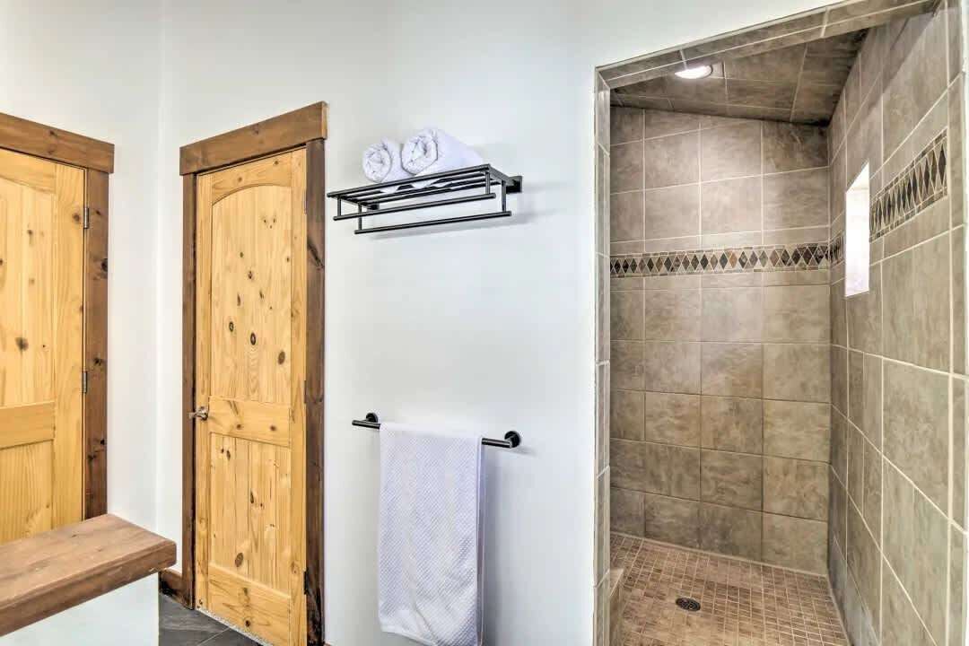 Photo of Bathroom in Alma