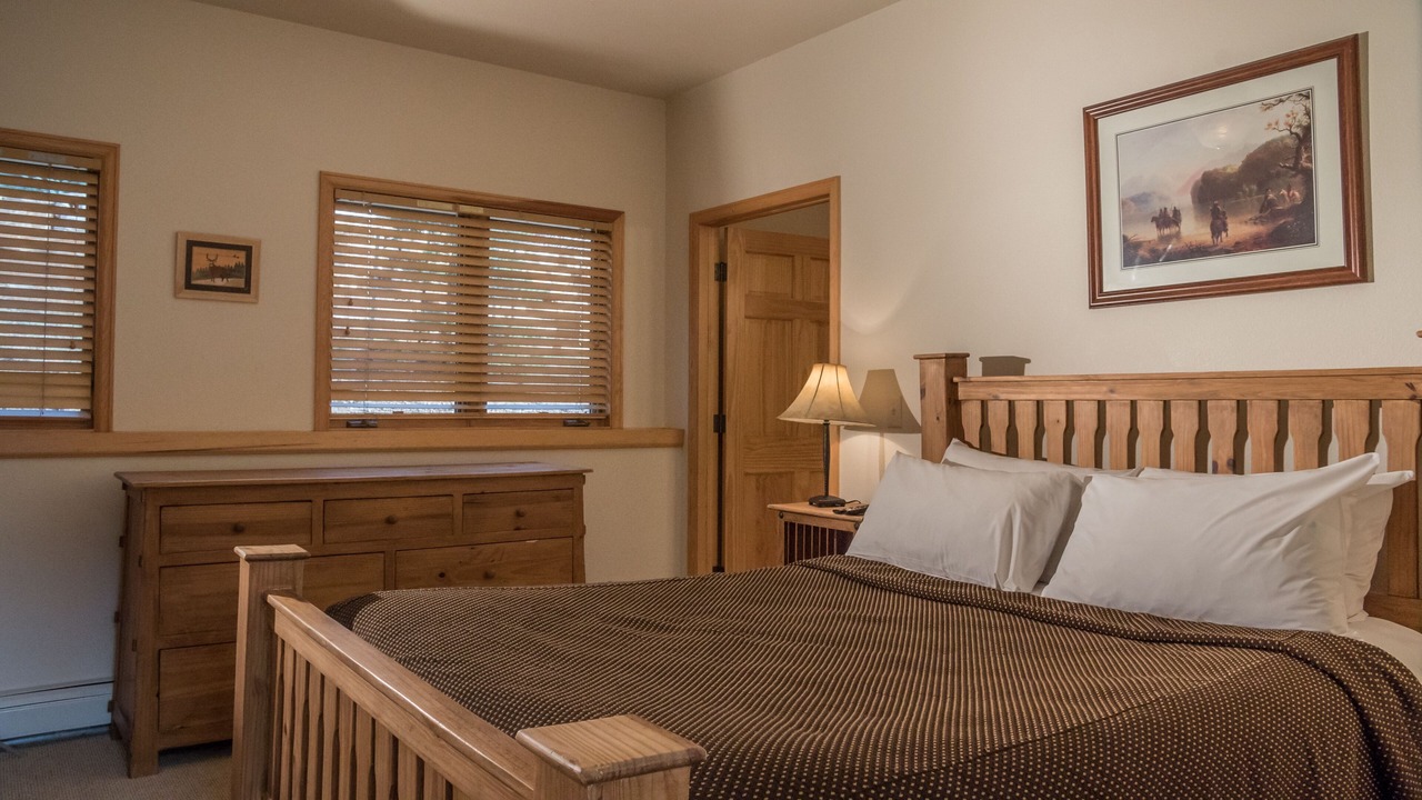Photo of Bedroom in Stanley Hills