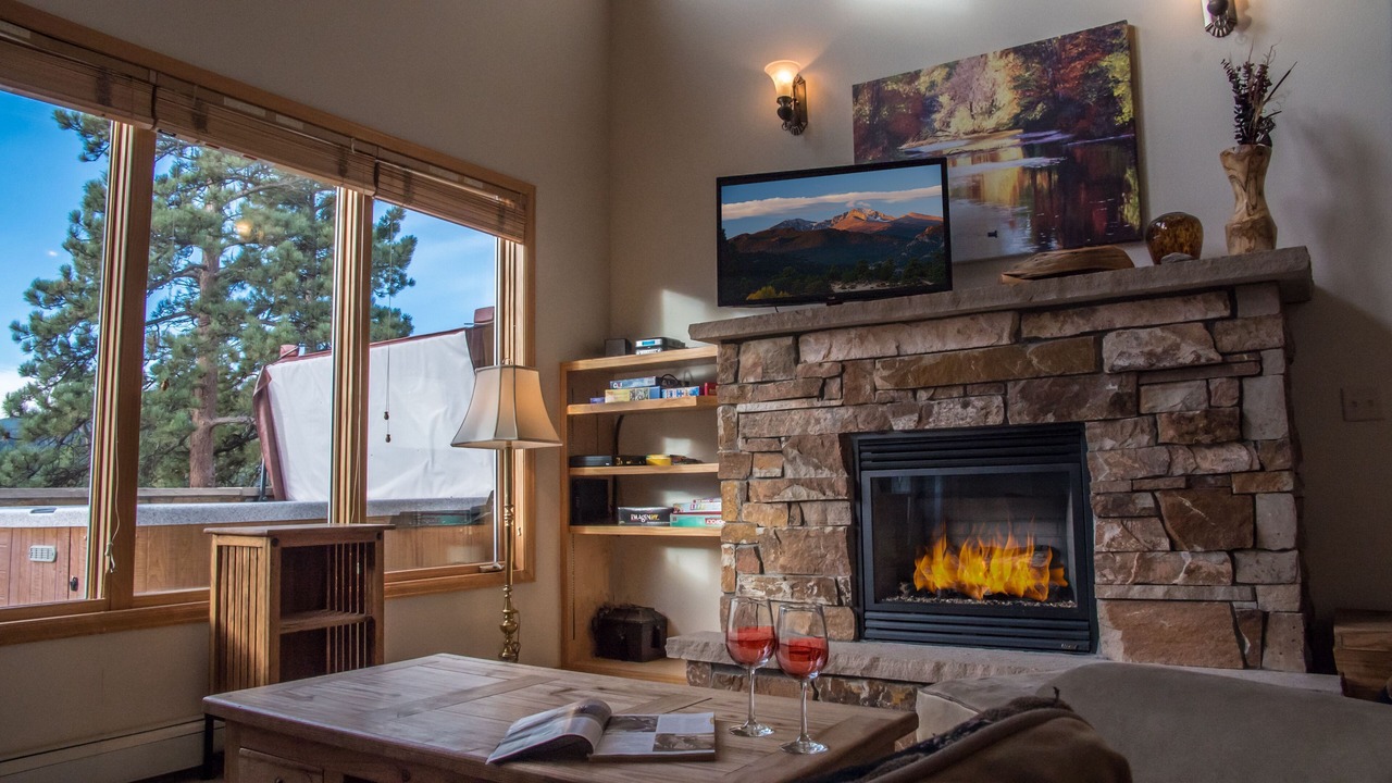 Photo of Livingroom in Stanley Hills