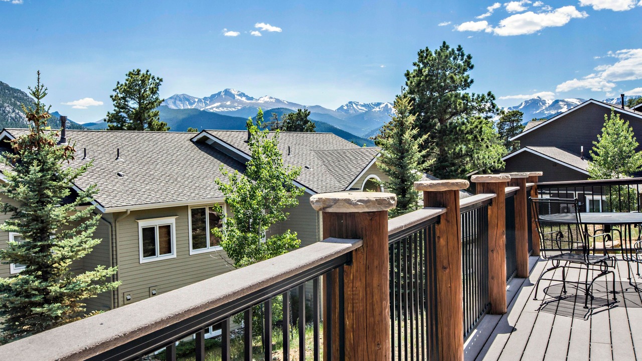 Photo of Patio Balcony in Stanley Hills