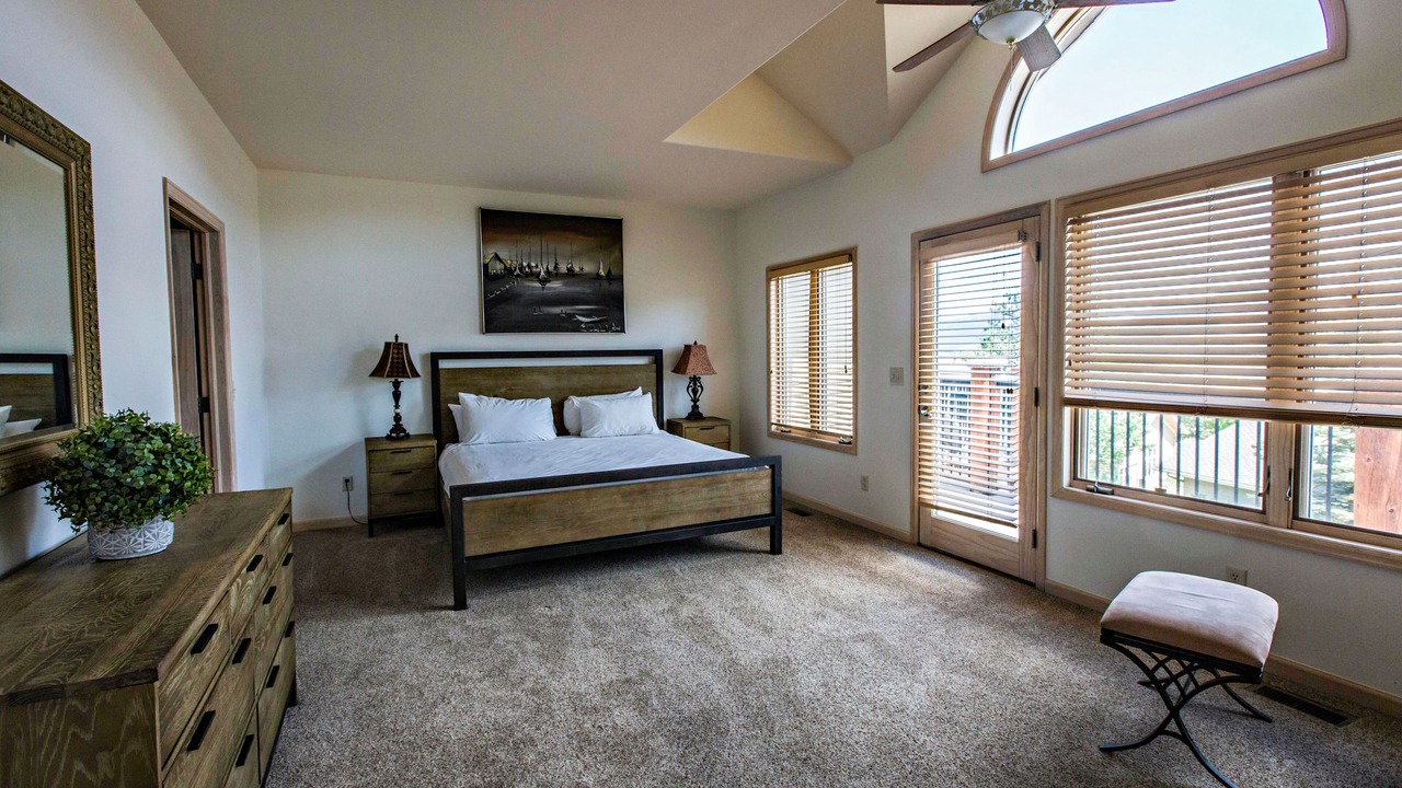 Photo of Bedroom in Stanley Hills