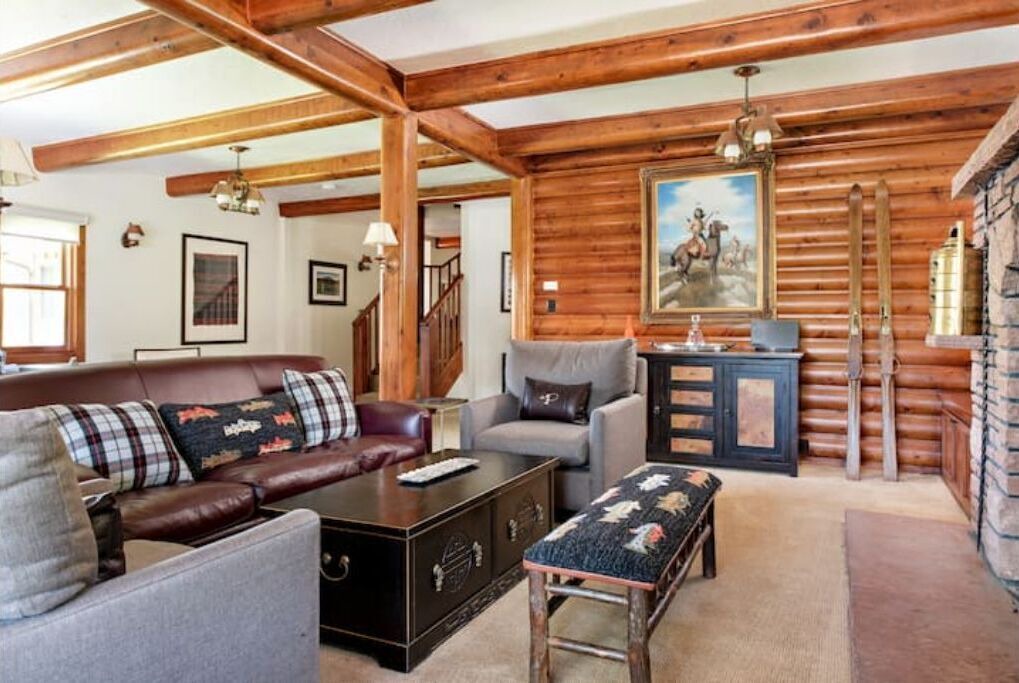 Photo of Livingroom in Basalt