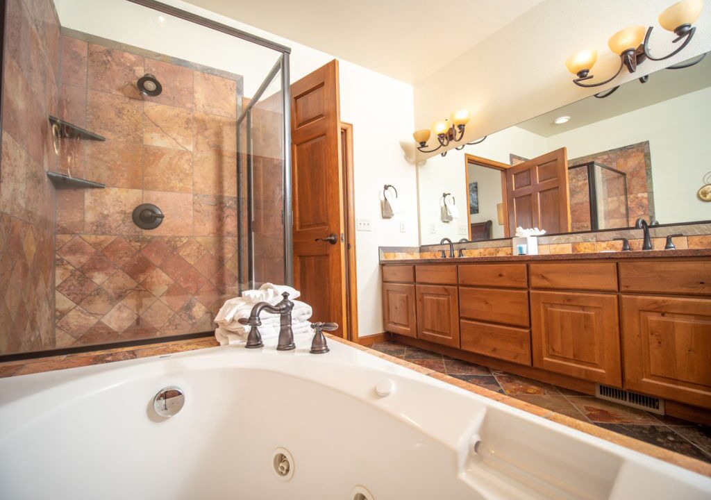 Photo of Bathroom in Stanley Hills